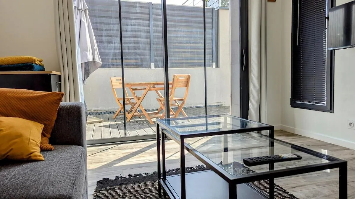 Bnb De Nomeny, Cozy Near Train Station Vannes Lägenhet